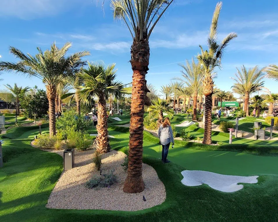 PopStroke mini golf in Glendale